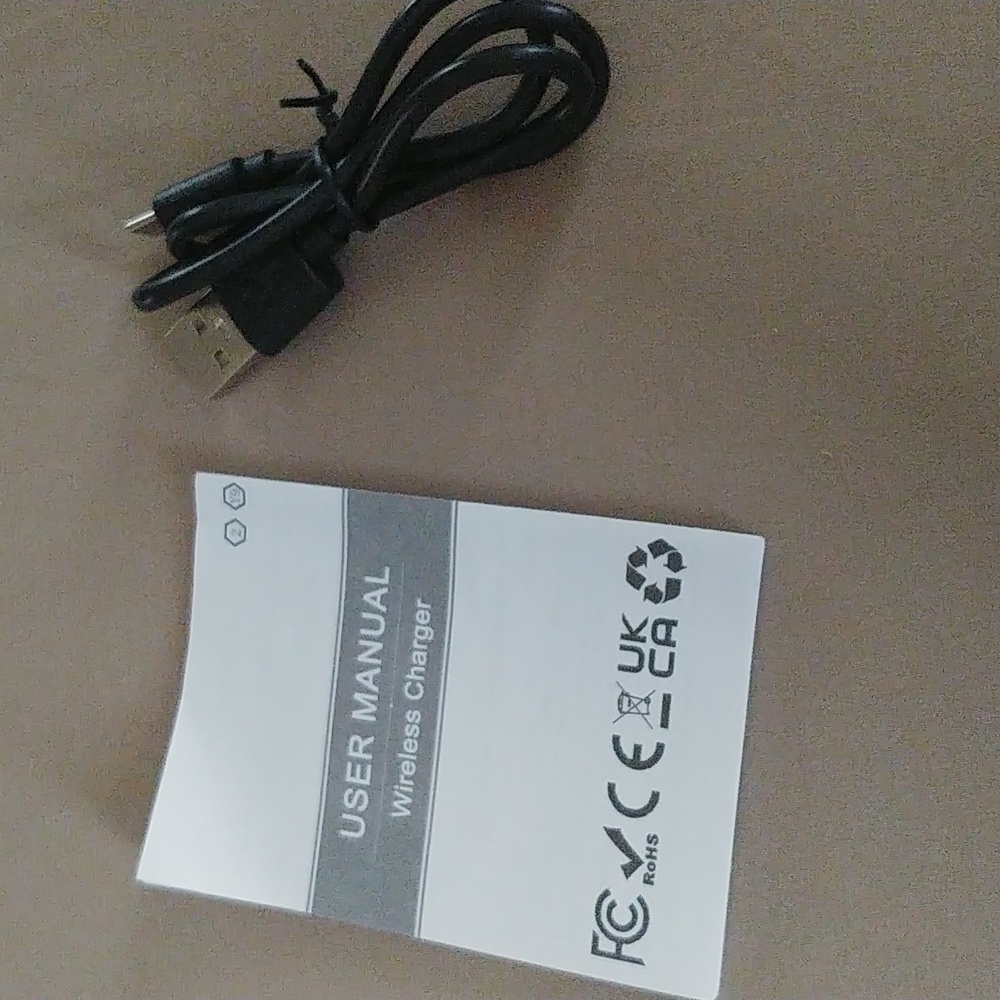 Wireless Fast Phone Charger - Picture 5 of 5
